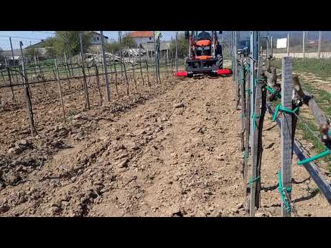 Хербицидни щанги за лозя/овошки с пръскачка Agromehanika - модел AGS 440