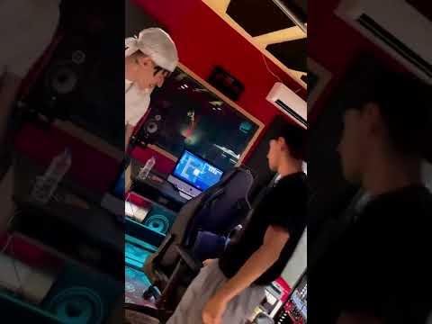 Dogoloco x Yung Nass - Street Love