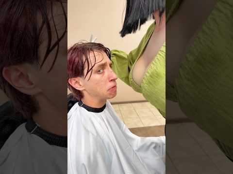 كارينا تغار من الحلاق 💇😂 #الإمارات #عربي #ترند