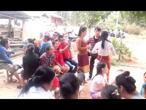 tsua muas zoo siab hnub no neb lub tsoob 2017