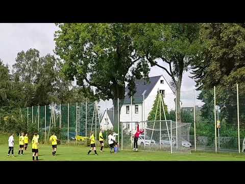 Testspiel B-Junioren SG Adelsberg - FSV Motor Marienberg 1:7 - Freistoß Tim Graubner