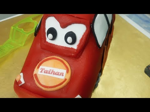 আমার জন্মদিনে ছোট্ট ঘরোয়া আয়োজন।  Thanks a lot to Adiva Sweets and Bakeries for Wonderful Cakes.