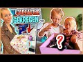 DiT CADEAU GEKREGEN EN DE MEiDEN ZiJN BENiEUWD… ? | Bellinga Vlog #2968