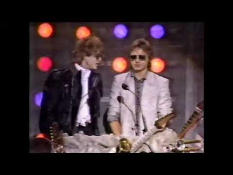 Brief Excerpts 1985 MTV Video Music Awards with Benjamin Orr and Elliot Easton ~The Cars ~Presenting