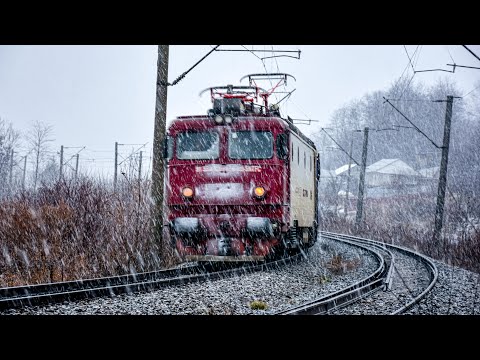 Tren R5605 Iasi - Suceava Nord la iesire din Liteni cu EA717 - 07.01.2024