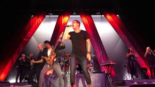 Rob Thomas - This is How a Heart Breaks