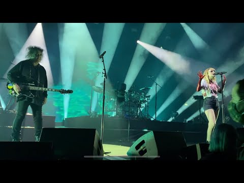 Chvrches and Robert Smith (live) - How Not To Drown - o2 Academy Brixton 16 March 2022