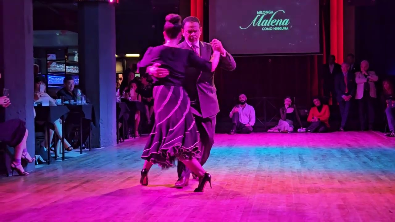 Josefina Bermúdez & Fabián Peralta at Milonga Malena (3 of 4)