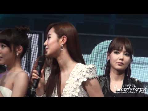 [FanCam] 101231 Yuri SNSD - MC, happy new year part