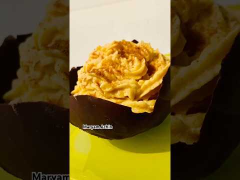 Pumpkin Mousse in Chocolate Cups 🎃🍫 | Easy Fall Dessert موس کدوحلوایی خامه‌ای داخل کاپ‌ شکلاتی