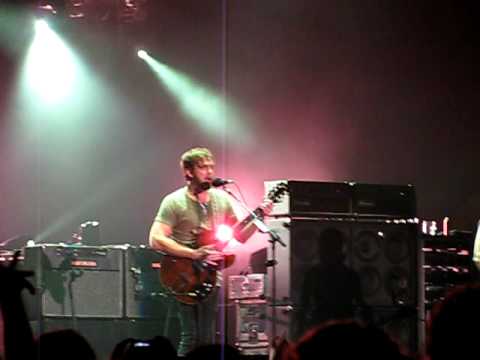Kings Of Leon Crawl live from The Forum Inglewood, CA 8/22/09