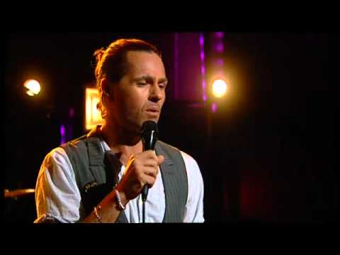 Peter Jöback - Guldet blev till sand (Live @ Nyhetsmorgon)