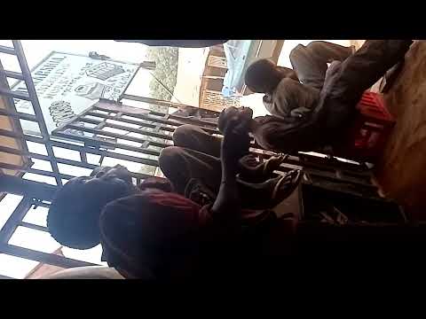 Them tell you say English na your mate