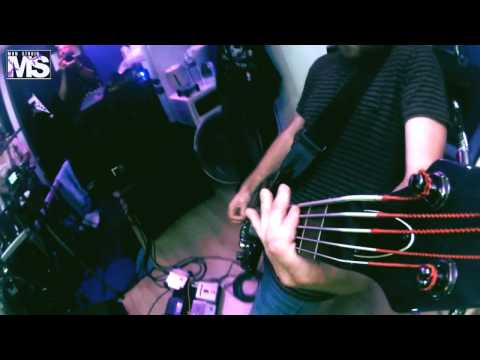 REUBEN - Freddy Krueger (MON STUDIO live cover sessions #20)