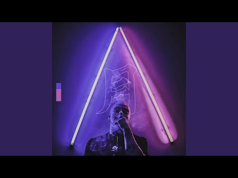 Rollin' Blunts (feat. Toskaboi)