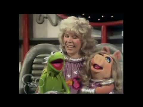 Muppet Songs: Loretta Swit - Side by Side