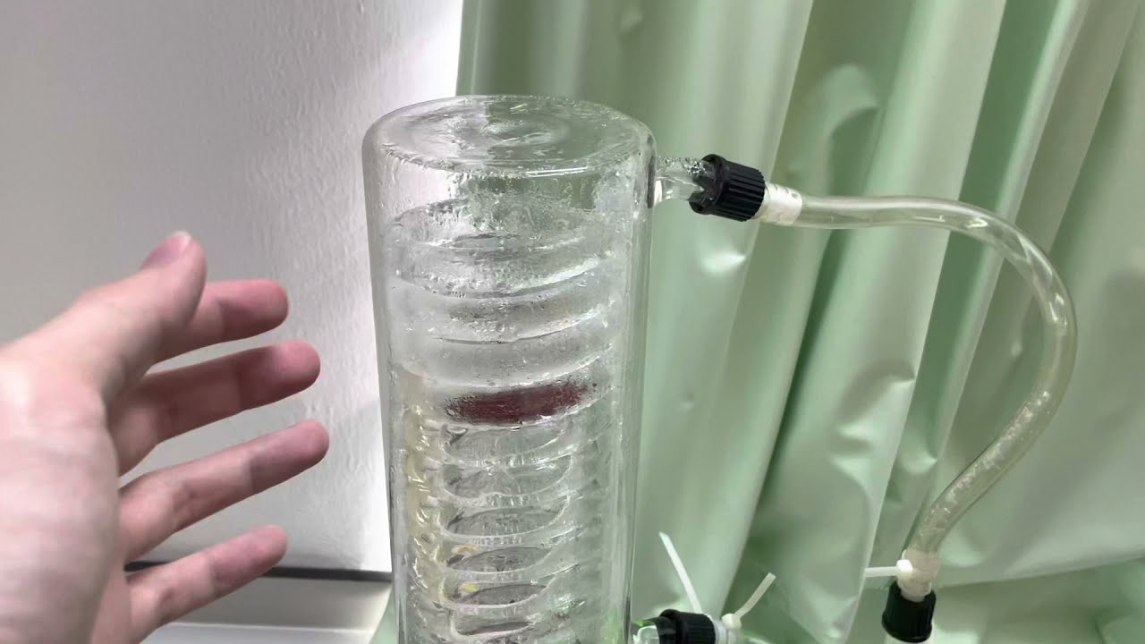 Mechanism of simple water distiller in laboratory