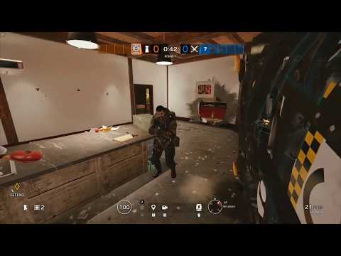 Rainbow Six Bug |  How to Glitch Clash's Shield