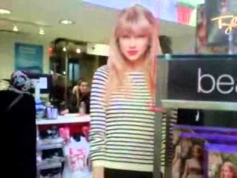 download lagu mp3 mp4 Taylor Swift Perfume Walgreens, download lagu Taylor Swift Perfume Walgreens gratis, unduh video klip Taylor Swift Perfume Walgreens
