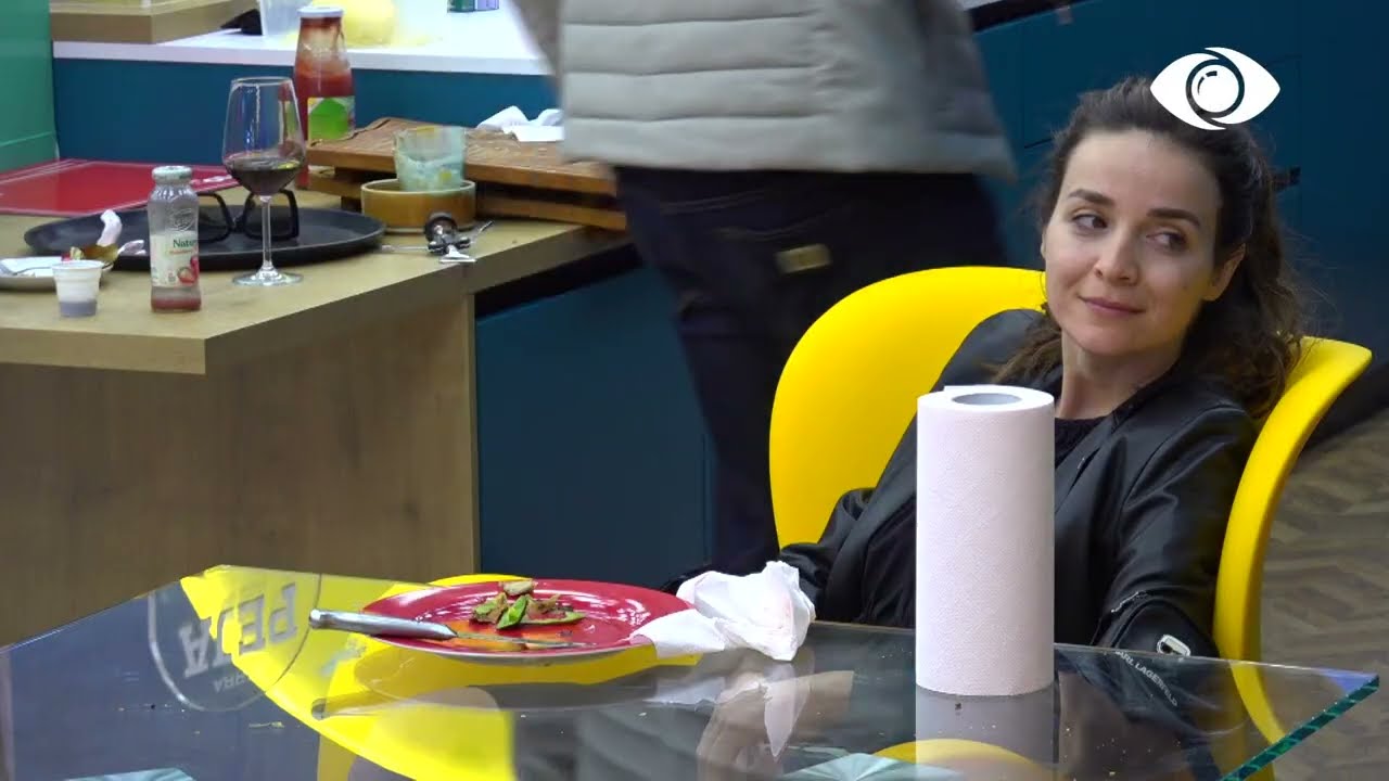 Nita bisedon me Tean: Ti ishe në grupin e Oltës!