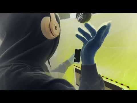 BZsnow - Run my Bandz up (feat. Lil Tito) [Official Music Video]