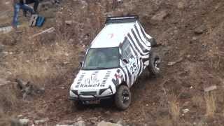 preview picture of video '2013 Ankara Offroad Yarışı / İlayda Hancı - Mehmet Hancı / Suzuki Grand Vitara'