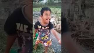 Download lagu ku aing bejakeun ka bapak aing 😭 #shorts #viral #trending #tiktok #sunda mp3 Download lagu ku aing bejakeun ka bapak aing 😭 #shorts #viral #trending #tiktok #sunda mp3