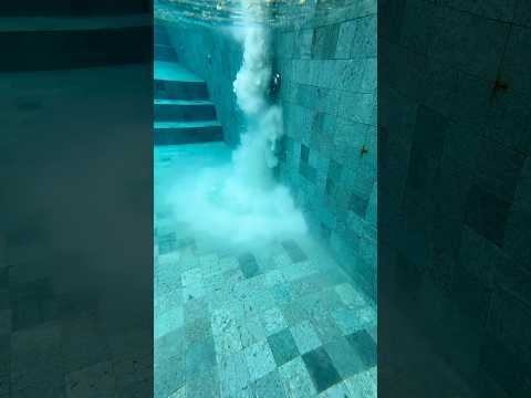 Salt Pool #satisfying #pool #fy #swimmingpools #satisfy #viralvideo #tips #cleaning #satisfaction