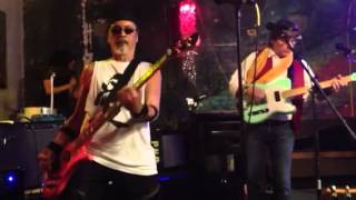 Flamin' Groovies - "Shake Some Action" (instrumental) - April 2013 rehearsal