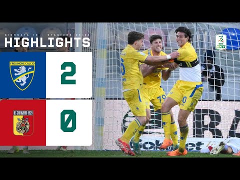 Frosinone-Catanzaro 2-0 | La capolista vince e allunga in testa al campionato | HIGHLIGHTS Serie BKT