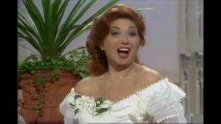 Muppet Songs: Beverly Sills and the Pigs - Pigoletto
