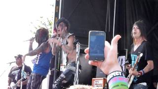Blood on the Dance Floor - Ima Monster (HD) - Live at Warped Tour 2011 (Darien Lake) 7/12/11