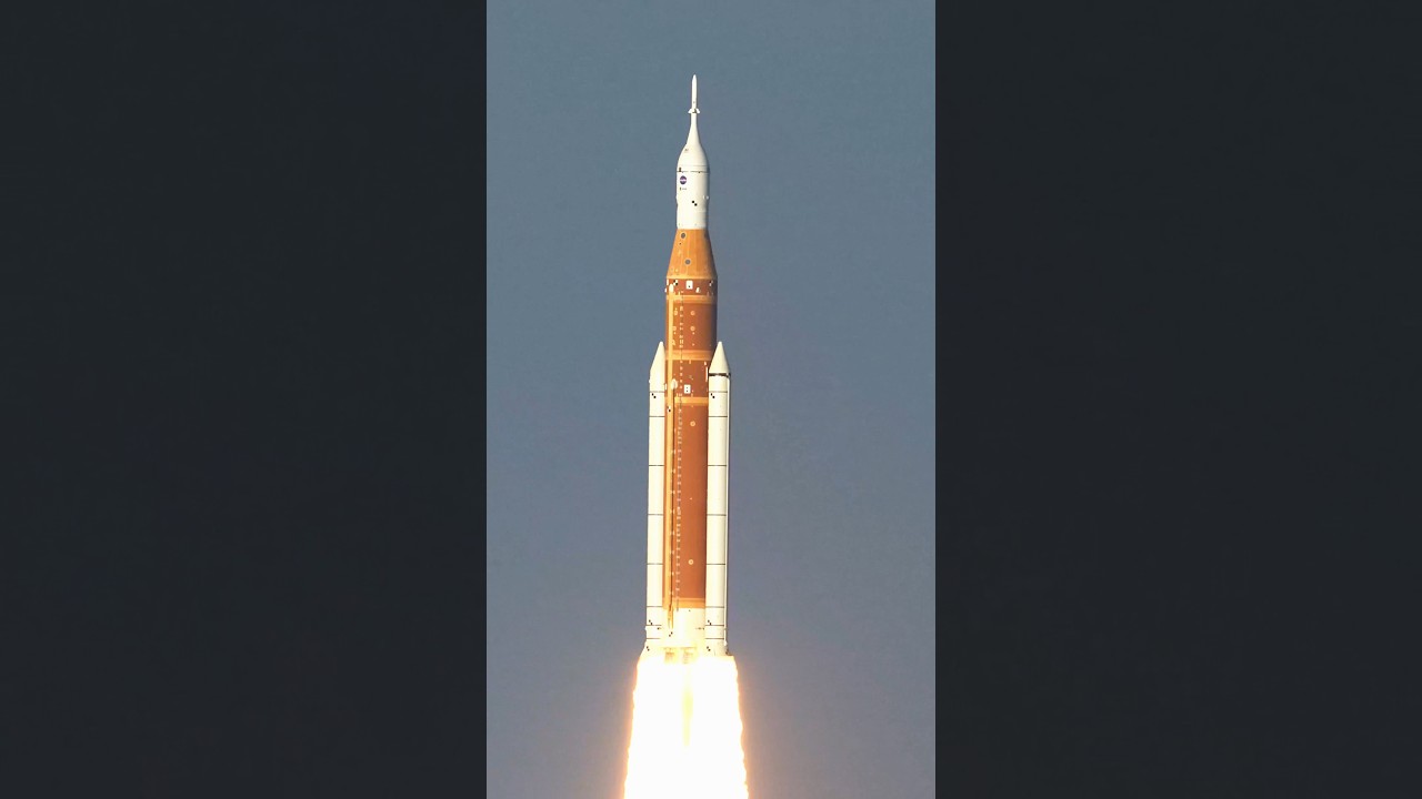 Artemis II from a NASA contracted Cessna with an incredible 8K camera!!!