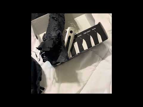 Mystery Knife Box is a complete scam! @MysteryKnivesBox 