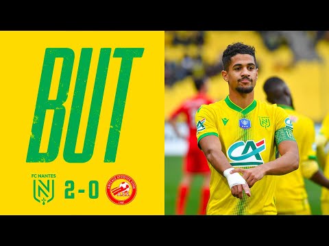 Replay : le but de Ludovic Blas face à l'AS Vitré