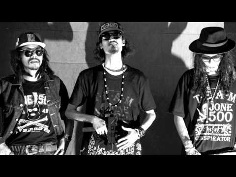 JONE 500 Clothing #item : DIRTY HANDS