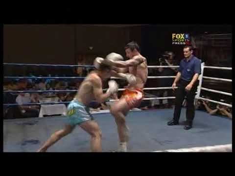 Muay Thai Daniel Kerr vs Daniel Derdowski Round 2