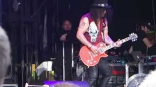Slash Feat. Myles Kennedy & The Conspirators - Doctor Alibi - Todd Kerns on lead vocals