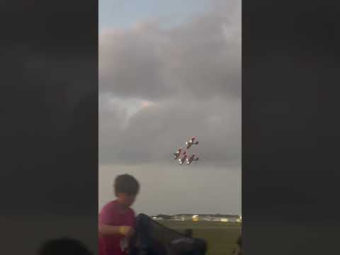 Aeroshell Team overflying a C5! #C5 #lockheedmartin #aeroshell #formation #military #flight #t56