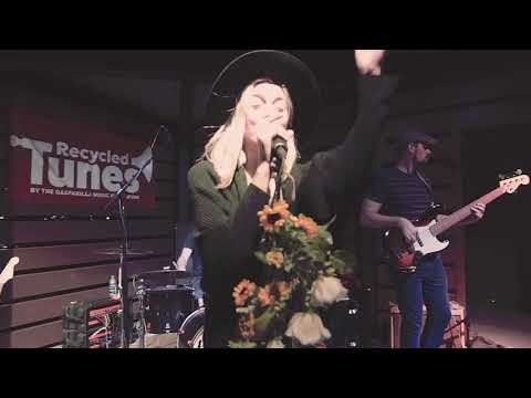 HoneyWhat - Sparkman Warf