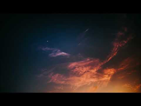 Moojo & Caiiro feat.Starving Yet Full - NGWINO (Original Mix)