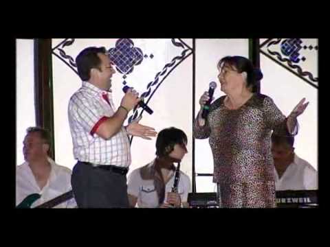 Atina Apostolova i Vlado Gligorovski - Ljubi me, sakaj me (Leshochki Folk Fest 2011)