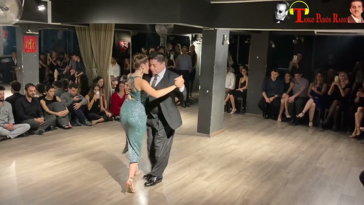 UN TANGO Y NADA MAS Carlos Di Sarli - Jorge Duran Ballano: Carlotis Espinoza - Agustina Piaggio