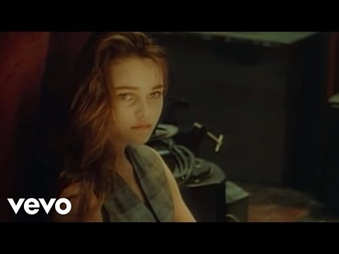 download lagu mp3 mp4 Marilyn Monroe Wiki Viet, download lagu Marilyn Monroe Wiki Viet gratis, unduh video klip Marilyn Monroe Wiki Viet
