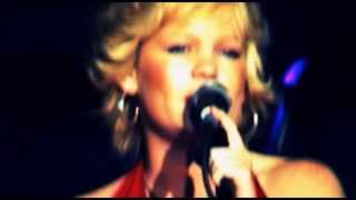 Soulego feat. Duffy - "I Don't Know What For" - Live at Wakestock Festival (UK)