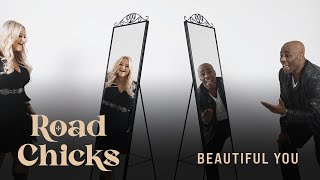 Kadr z teledysku Beautiful You tekst piosenki Road Chicks