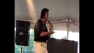 Mike Radcliffe sings 'Bridge Over Troubled Water' at Elvis Week 2005 (video)