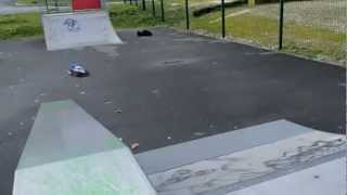 preview picture of video 'RC Buggy_Skateparck Bouliac'