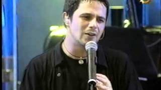 09 | Alejandro Sanz - Llega, llegó Soledad | En vivo, Velez 2001