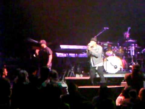 I Wanna Jam by N.E.R.D. Live Dodge Theater, Phoenix AZ, 10/26/10